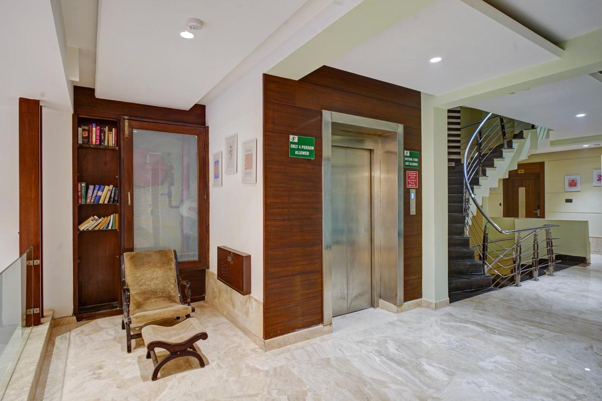 Hotel The Pearl, Center - Traveler's Choice Award Winner For 2025 New Delhi